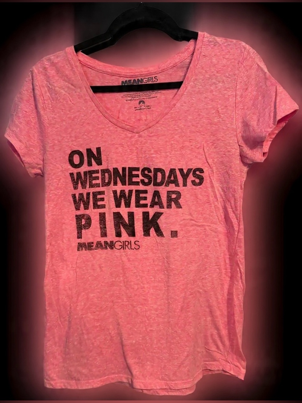 Mean Girls "On Wednesdays We Wear Pink" T-shirt- XL